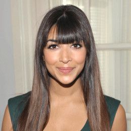 Hannah Simone